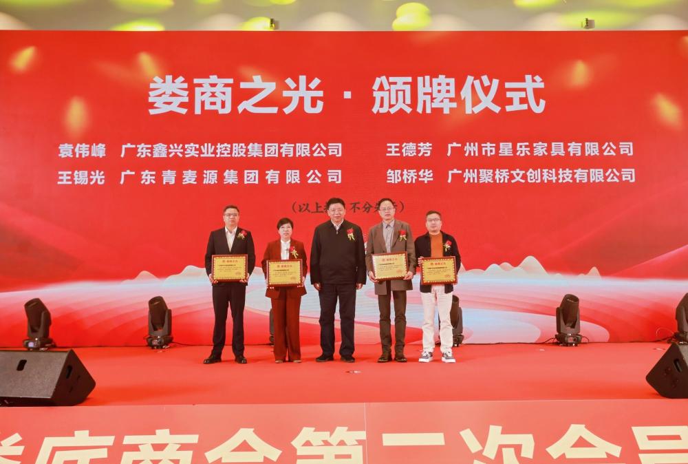 1767929147407.jpg IMG_7353-opq4269657427(1).jpg